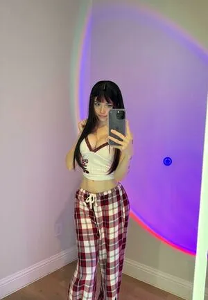 Grinchie OnlyFans Leaked Free Thumbnail Picture - #b2sskpIK4a