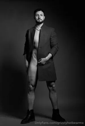Grizzlyhotbearmx OnlyFans Leaked Free Thumbnail Picture - #2prSlZYkHL
