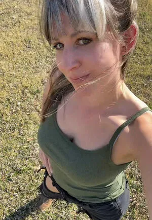 Grlnxtdoor111 OnlyFans Leaked Free Thumbnail Picture - #zuGRTTltt3