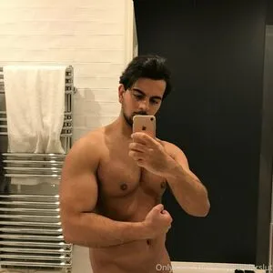 Growingthick OnlyFans Leaked Free Thumbnail Picture - #PBy845Q0U2