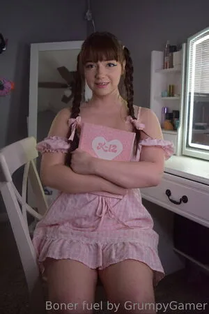 Grumpygamergirl OnlyFans Leaked Free Thumbnail Picture - #uwoTynizPi