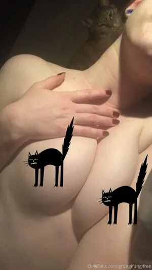 Grungifungifree OnlyFans Leaked Free Thumbnail Picture - #8I505qZ2X4