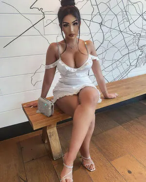 Gul Bahari OnlyFans Leaked Free Thumbnail Picture - #BLMFNgwb44