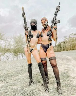 Gun Bunnies OnlyFans Leaked Free Thumbnail Picture - #B1oB0ZWBm5