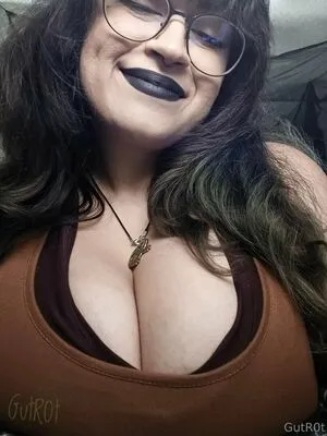 Gutr0tted OnlyFans Leaked Free Thumbnail Picture - #KrEWIldM2l