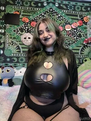 Gutr0tted OnlyFans Leaked Free Thumbnail Picture - #LJqaDJRhe9