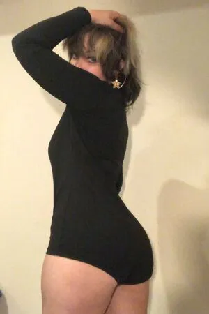Guttergirlgab OnlyFans Leaked Free Thumbnail Picture - #4pY7NVMyrg