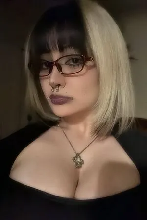 Guttergore1 OnlyFans Leaked Free Thumbnail Picture - #lZ9qEielTg