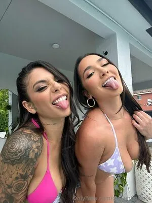 Gvalentinaxxx OnlyFans Leaked Free Thumbnail Picture - #M3MKLGglTo