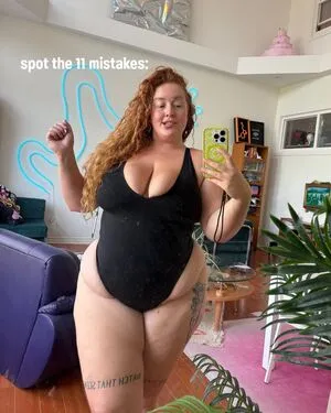 Gwen Adora OnlyFans Leaked Free Thumbnail Picture - #BnIVJTTQym