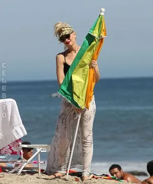 Gwen Stefani OnlyFans Leaked Free Thumbnail Picture - #MnPiRenoMp