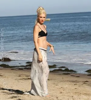 Gwen Stefani OnlyFans Leaked Free Thumbnail Picture - #RIBXaBiqv9