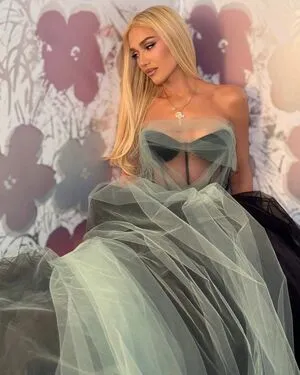 Gwen Stefani OnlyFans Leaked Free Thumbnail Picture - #wyDCaPYLcP