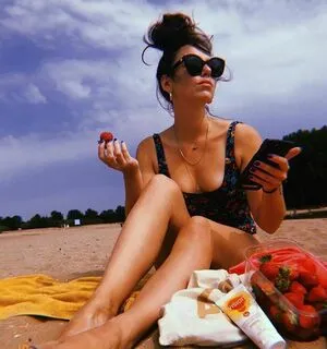 Gwen Van Poorten OnlyFans Leaked Free Thumbnail Picture - #b08d50ujCS
