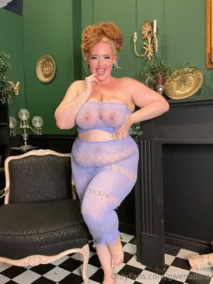 Gwenadora OnlyFans Leaked Free Thumbnail Picture - #BwIikAog77