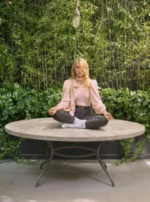 Gwyneth Paltrow OnlyFans Leaked Free Thumbnail Picture - #FKKYHPGMco