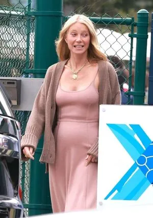 Gwyneth Paltrow OnlyFans Leaked Free Thumbnail Picture - #M9NotCEqnl