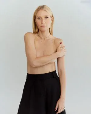 Gwyneth Paltrow OnlyFans Leaked Free Thumbnail Picture - #NAd4EFMk63