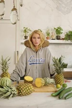 Gwyneth Paltrow OnlyFans Leaked Free Thumbnail Picture - #ST6MbvoSUG