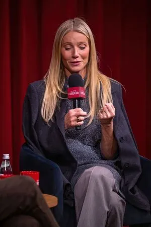 Gwyneth Paltrow OnlyFans Leaked Free Thumbnail Picture - #ksqU29btnN