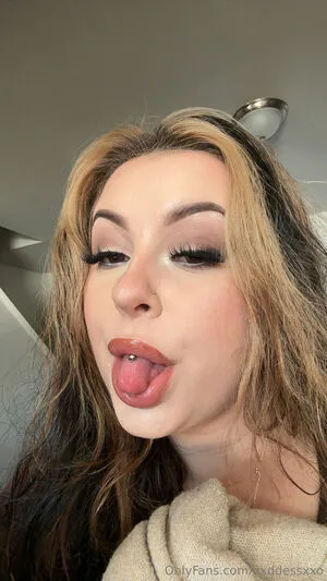 Gxddessxxo OnlyFans Leaked Free Thumbnail Picture - #4MiklYCoMD
