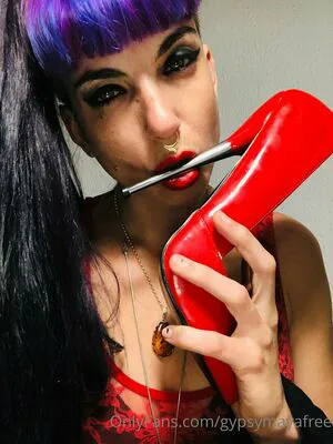 Gypsymayafree OnlyFans Leaked Free Thumbnail Picture - #0nbYRe66zW