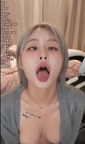 Gyuri26 OnlyFans Leaked Free Thumbnail Picture - #4khJslSEzT