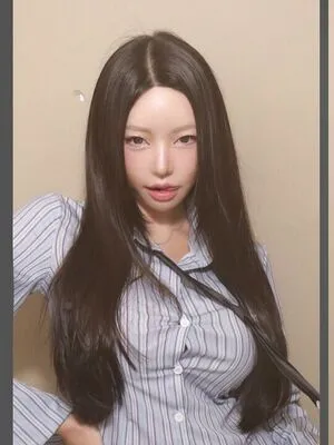 H Rvn OnlyFans Leaked Free Thumbnail Picture - #UlxOz0swan