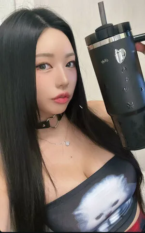 H Rvn OnlyFans Leaked Free Thumbnail Picture - #eLkyg5CryH
