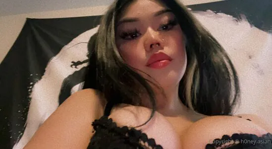 H0ney Asian OnlyFans Leaked Free Thumbnail Picture - #34ljC39nhT