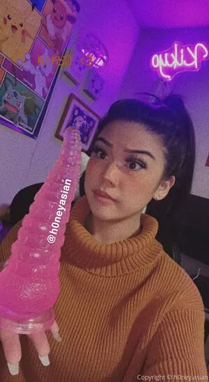 H0ney Asian OnlyFans Leaked Free Thumbnail Picture - #aULicgmd25