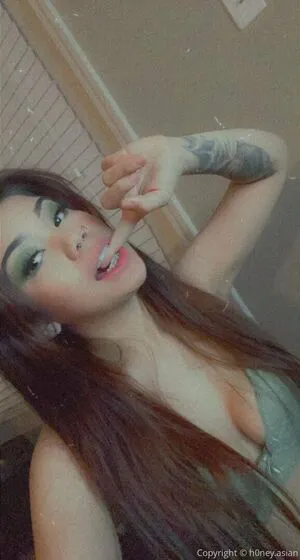H0ney Asian OnlyFans Leaked Free Thumbnail Picture - #h4KuII1Zu4