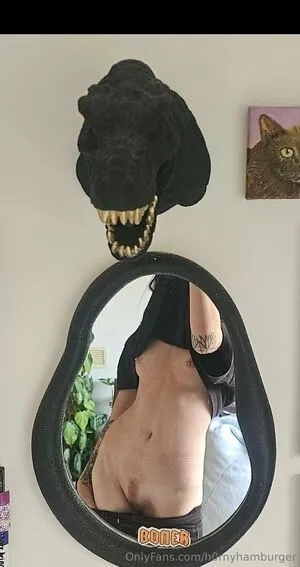 H0rnyhamburger OnlyFans Leaked Free Thumbnail Picture - #0mEb5nBeMn