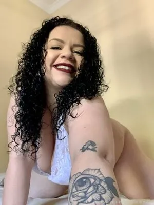 H0ttiecurvy OnlyFans Leaked Free Thumbnail Picture - #78DszjNPfI