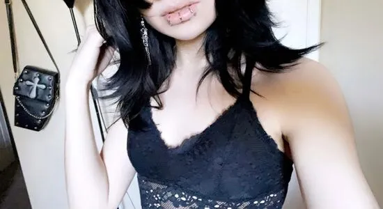 H3llsbrat OnlyFans Leaked Free Thumbnail Picture - #qPijWkKios