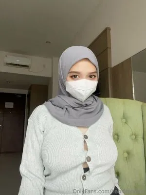 Habibtisalma OnlyFans Leaked Free Thumbnail Picture - #CuEYMArVyd