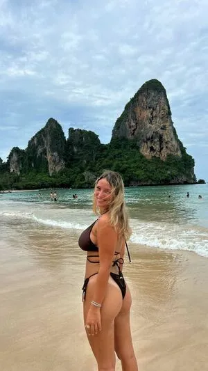 Hadasri OnlyFans Leaked Free Thumbnail Picture - #UHiJAgjHiF