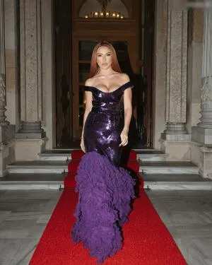 Hadise OnlyFans Leaked Free Thumbnail Picture - #0AGrqrelkr