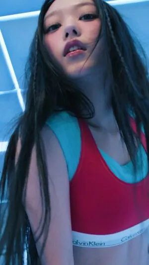 Haerin OnlyFans Leaked Free Thumbnail Picture - #2v8jpAWe65