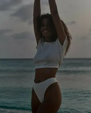 Haianny Pereira Carvalho OnlyFans Leaked Free Thumbnail Picture - #BVxQt24lvl