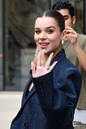 Hail Steinfeld OnlyFans Leaked Free Thumbnail Picture - #SQg6pF2rx3