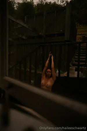 Hailee Schwartz OnlyFans Leaked Free Thumbnail Picture - #8Kbu0fHhxP