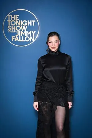 Hailee Steinfeld OnlyFans Leaked Free Thumbnail Picture - #M9QAQS5gCD