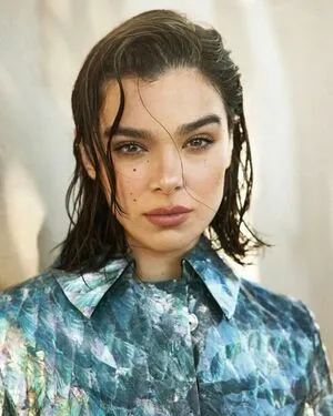 Hailee Steinfeld OnlyFans Leaked Free Thumbnail Picture - #OyNQw1ALDz