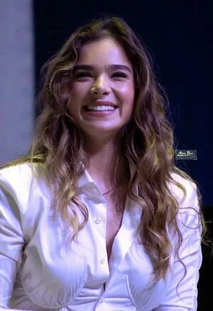Hailee Steinfeld OnlyFans Leaked Free Thumbnail Picture - #aScjIKDUMx
