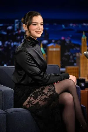 Hailee Steinfeld OnlyFans Leaked Free Thumbnail Picture - #hVJ9YLeoU8