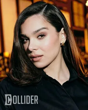 Hailee Steinfeld OnlyFans Leaked Free Thumbnail Picture - #u00YSmzftw