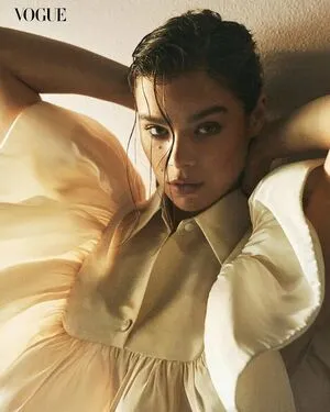 Hailee Steinfeld OnlyFans Leaked Free Thumbnail Picture - #w0xKYTU0Ne