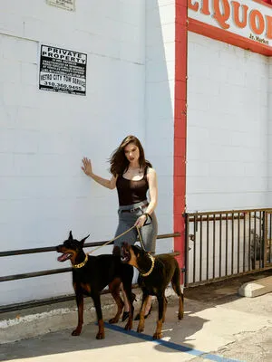 Hailee Steinfeld OnlyFans Leaked Free Thumbnail Picture - #1EQIXVOyM0