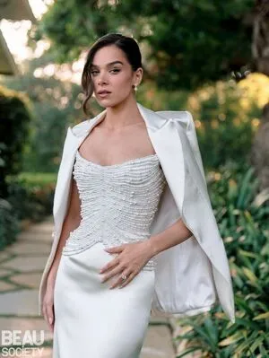 Hailee Steinfeld OnlyFans Leaked Free Thumbnail Picture - #5ZnwVcDAcN